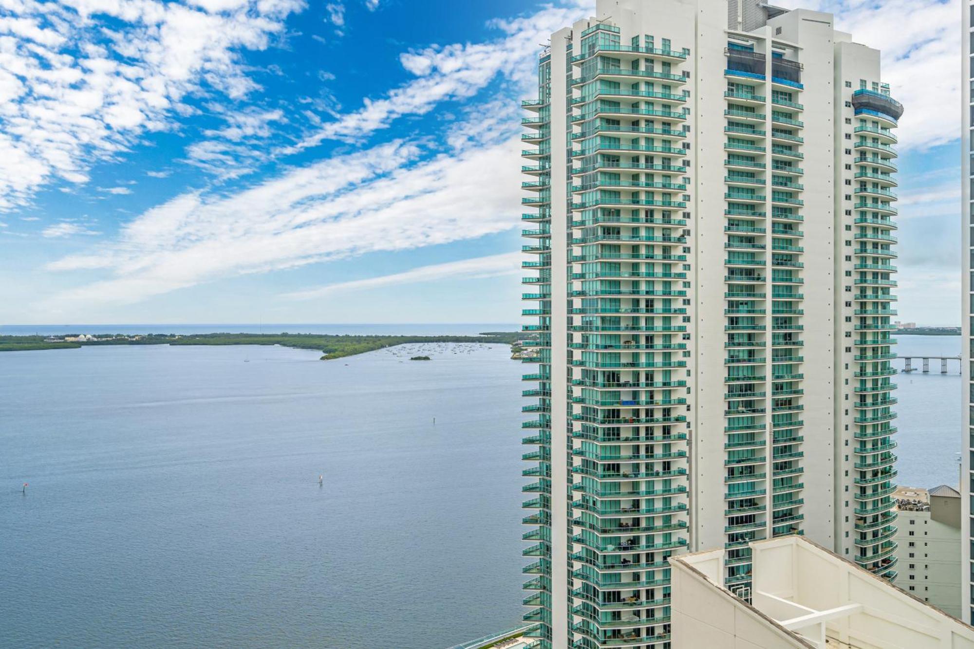 Lux 2B/2B Brickell - Free Parking Lägenhet Miami Exteriör bild